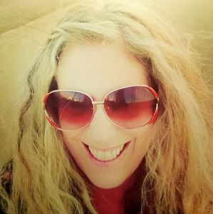 Meet your Posher, Melinda